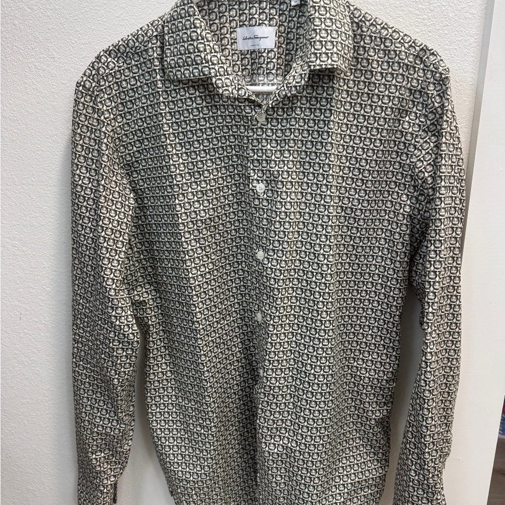 Salvatore Ferragamo Men’s Gancini Logo Print Button-Down Shirt M - Picture 3 of 8